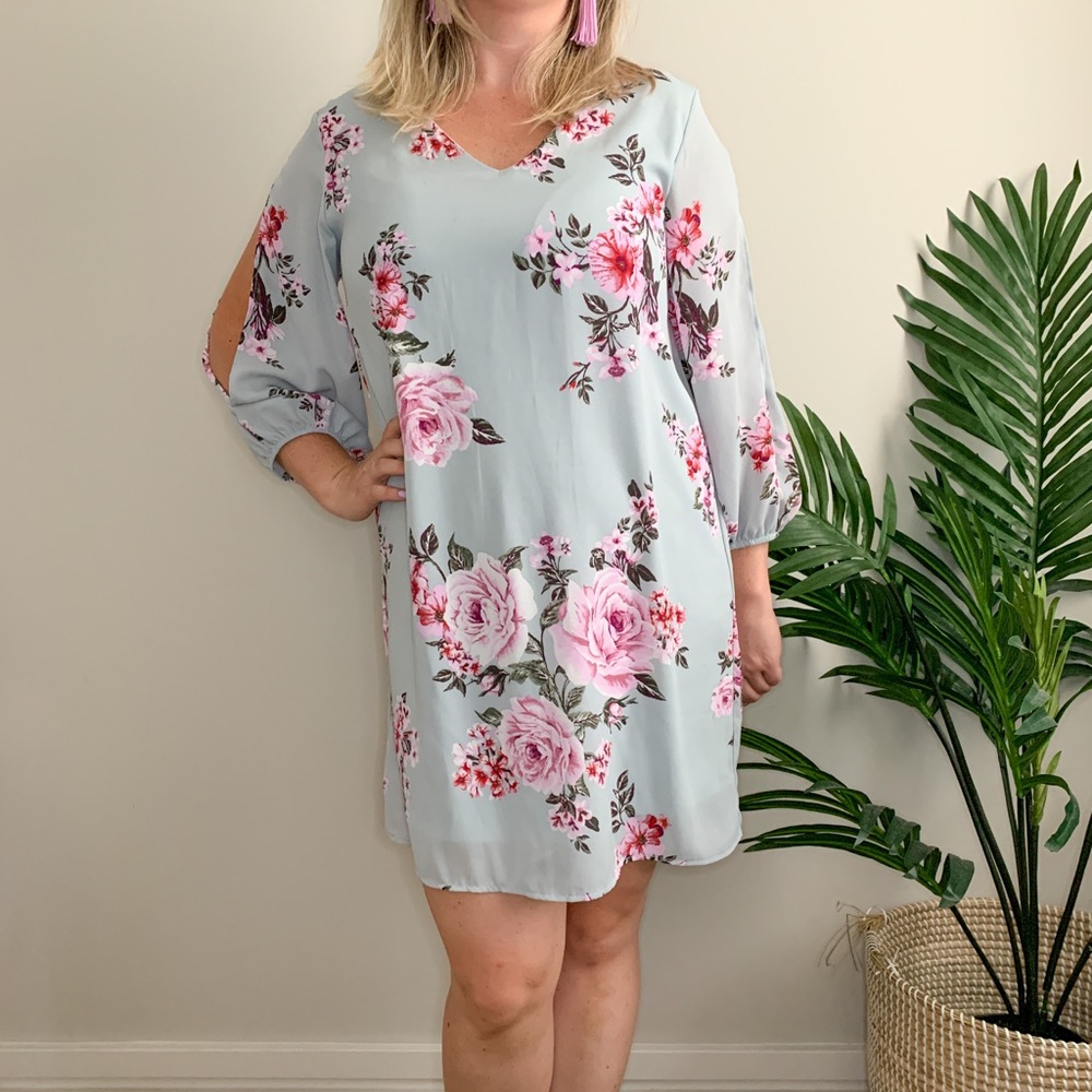 Everly Floral Shift Dress